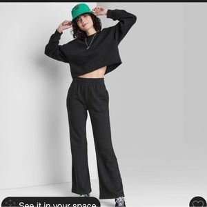 Wild fable High-Rise Wide Leg French Terry
Sweatpants- Large NWT
